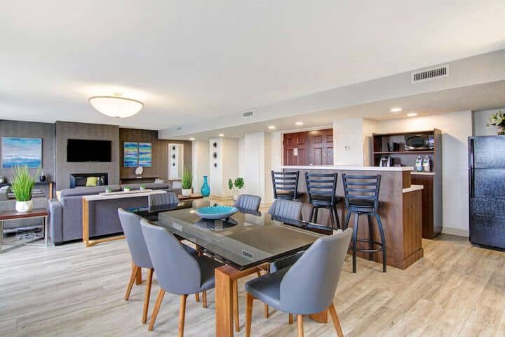 Dining room